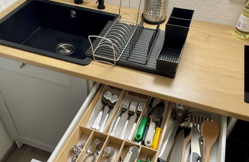 Magstadt Appartement | Sky Studio Flat for 4 Central Near Mercedes Benz