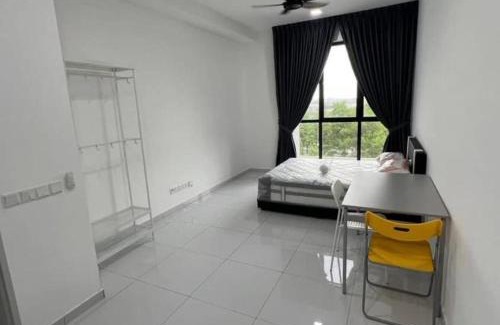 Bukit Indah 2 Appartement | Sky Tress Apartment