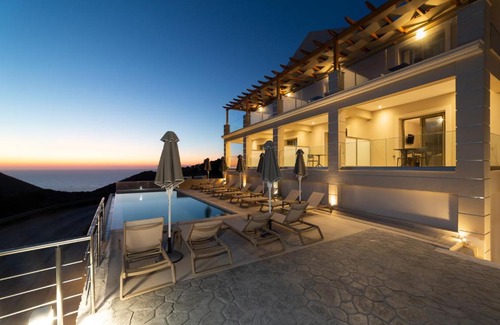 Agia Thekli Hôtel | Sky View Suites Kefalonia