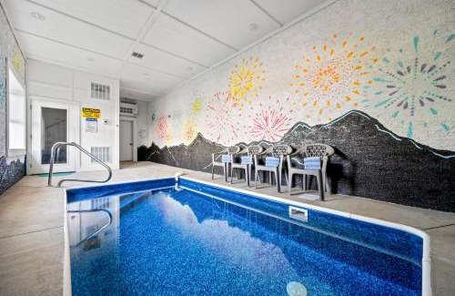 Pigeon Forge Maison | Skyburst - Relax & Play! Pool, Hot Tub, Games & Theater Room