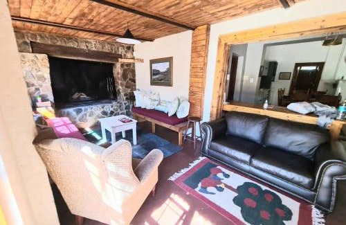 Dullstroom Maison | Skye High House & Cottage