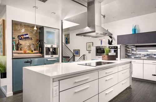 Highland Maison | Skyline House | Eco Efficient Luxury Home