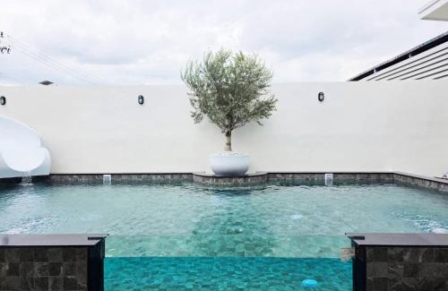 Racha Thewa Station Balnéaire | Skyline Resort