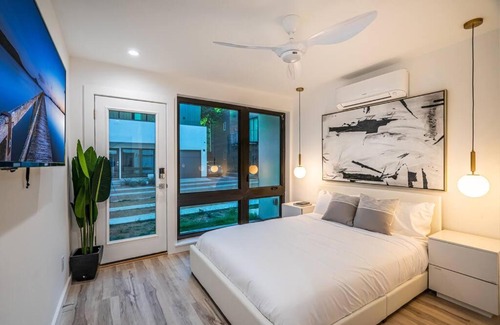 Cedars Villa | Skyline View Luxury 3 story Townhouse