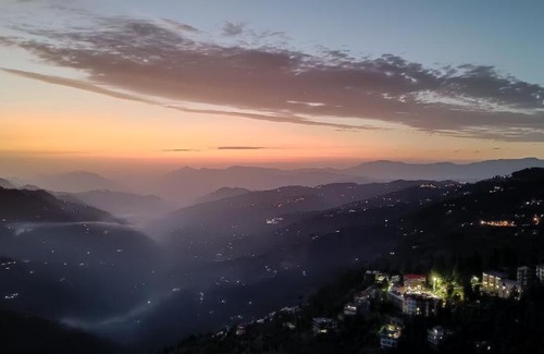 Shimla Appartement | Skyline View mountain Home