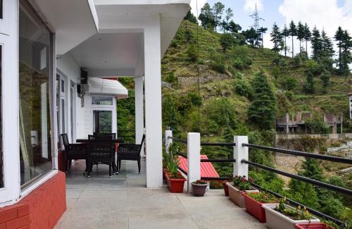Gagar Lit Et Petit-Déjeuner | SkyNest Bhimtal