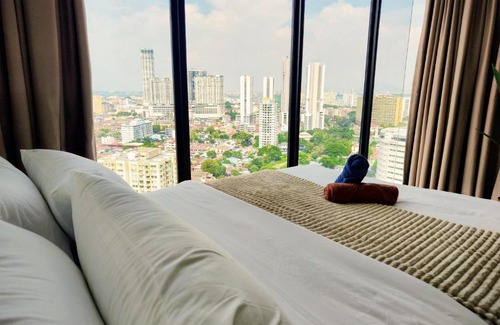 George Town Appartement | SkyPool 2BR 9pax Premium Suite@Beacon @Georgetown @Penang