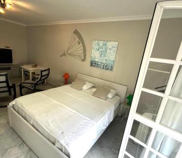 Bollullos de la Mitacion Maison | SkyRest Bollullos