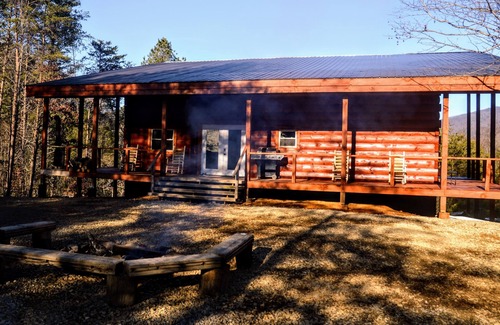 Cosby Cabine | SkyView Smoky Mountain Lodge Near Gatlinburg and Pigeon Forge Tennessee