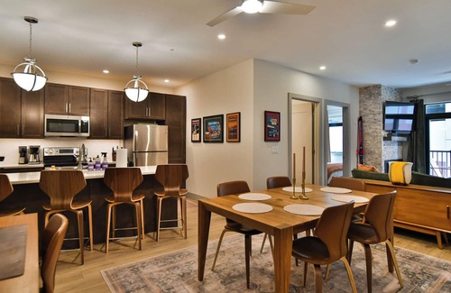 Silverthorne Copropriété | Skywalk Flats Amphitheater Retreat: Downtown, Hot Tubs