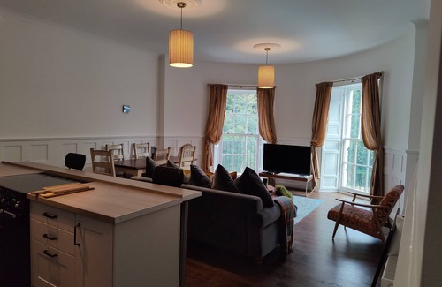 Craiglockhart Copropriété | Slateford House 1770 - The Jacobite's stronghold - 3 Bedroom Apartment