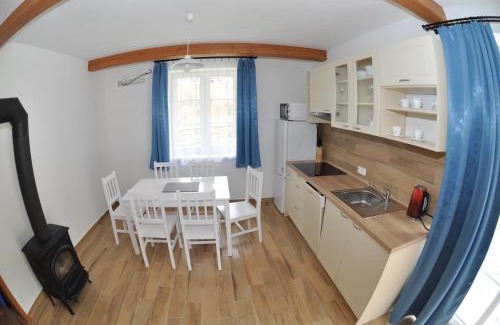 Mariz Maison | Slavonice - Maříž
