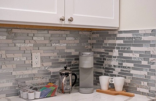 Highland Falls Maison | Sleek Escape: Modern 3 BR- 4 Min from West Point !