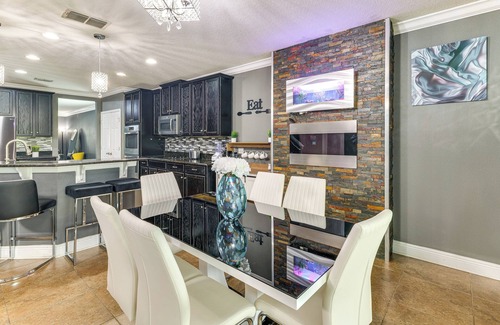 Marbella Maison | Sleek Family Home Near Orlando Theme Parks