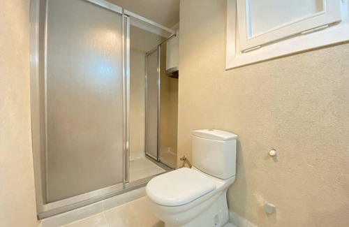Sisli Appartement | Sleek Flat w Balcony 4 min to Cevahir Mall
