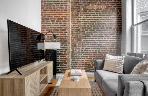 Nolita Appartement | Sleek Nolita 1BR w wd nr Soho NYC-891