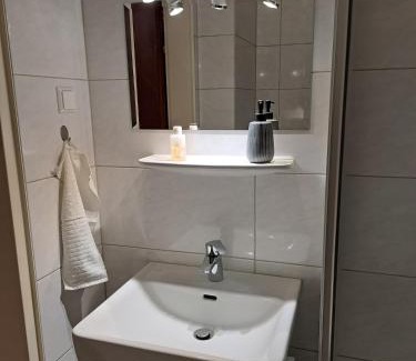 Klagenfurt am Woerthersee Appartement | Sleep - See - Nah