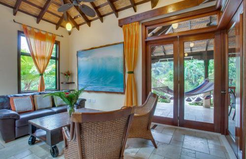 Good Living Camp Cabine | Sleeping Giant Rainforest Lodge