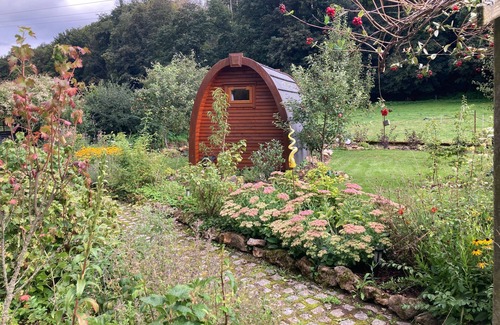 Lichtenfels Cabine | Sleeping in a pod house, Germany