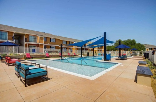 Oklahoma City Appartement | Sleepover: Plush 1BD/1BA + Gym & Pool - OKC