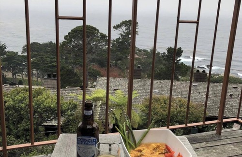 Carmel Highlands Copropriété | Sleeps 4, Oceanview Suite From Private Balcony!!