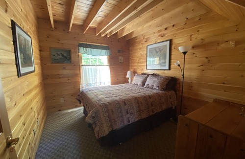 Hartwick Cabine | Cabine, 7-10 personnes, bain à remous, fêtes d'équipe Bienvenue!