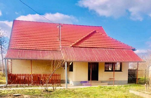 Matyasdomb Maison | Sleeps 7 - FamilyFriendly - CloseToLakeBalaton