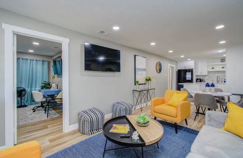 Hitchcock Maison | Paradise Escape 3Bd/2.5Ba
