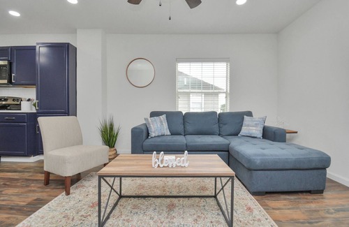 South Central Houston Maison | Sleeps 8 - Near Downtown - Free Parking