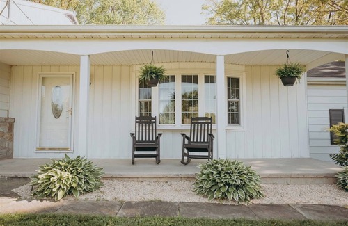 Wagontown Maison | Sleeps up to 18 people, perfect for a family getaway