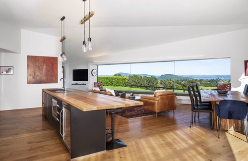 Tikitere Maison | Slice of Heaven - Rotorua Holiday Home