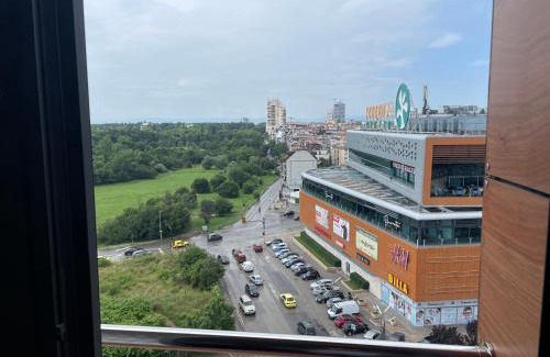 rayon Triaditsa Appartement | SliverCity next to paradise mall