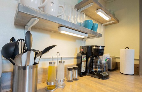 Sloan Lake Appartement | Sloans Lake! Walk to eateries/bars! Free parking!