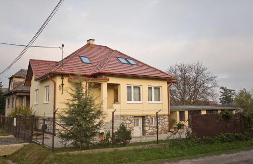 Brzotin Maison | Slovakia; space, tranquility and plenty of opportunities! Be welcome in Strawberry House!
