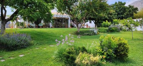 Niguelas Maison | Slow House sa mayma