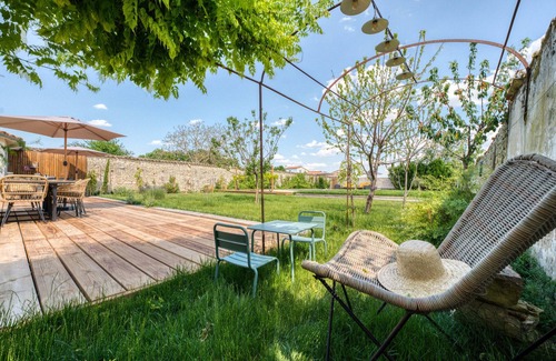 Thaire Villa | La Parenthèse Enchantée proche bord de mer 10 pers