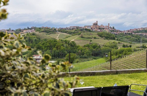 Canale Villa | Slow Villa Barbara-your Holiday Home with private Pool and A/C in Langhe & Roero