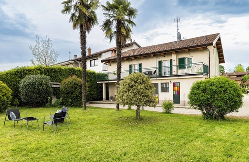 Canale Villa | Slow Villa Barbara-your Holiday Home with private Pool and A/C in Langhe & Roero