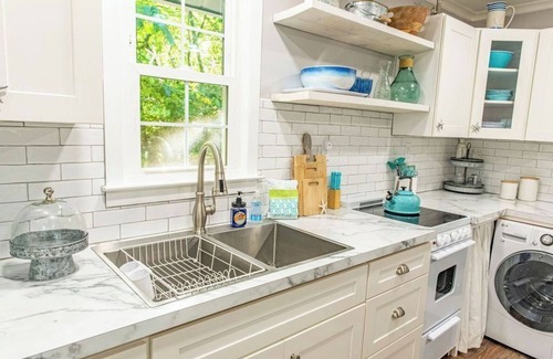 Rehoboth Beach Maison | Slps 6 / Comm. Pool / PetsOK / WD / Bikes / Kayaks