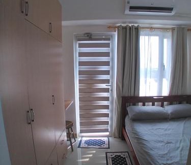 Las Pinas Appartement | SM South Residences, 1 bedroom with balcony.
