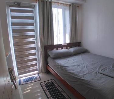 Las Pinas Appartement | SM South Residences, 1 bedroom with balcony.