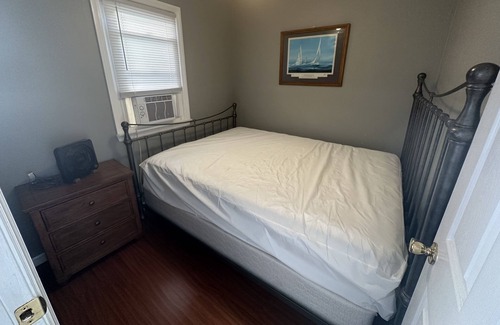 Ortley Beach Cottage | Small 1 Bedroom Cottage in Family Friendly Seaside Park