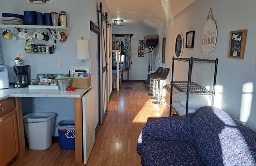 Buchanan County Cabine | Small Cabin on the Farm