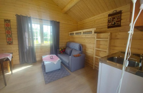 Hattfjelldal Chalet De Ski | small camping cabbin with bathroom near by