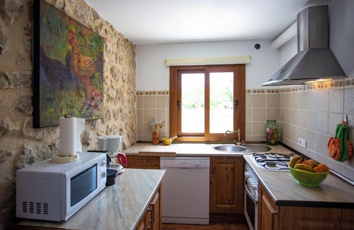 Selva Maison | Petite maison de campagne confortable avec piscine dans un endroit calme