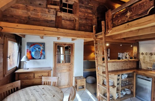 Megeve Chalet De Ski | Petit chalet individuel de caractère, avec jardin et terrasse
