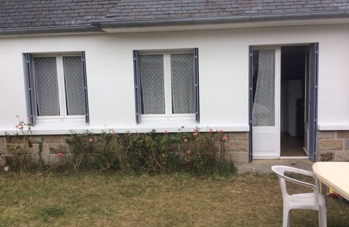 Plougonvelin Maison | Small family vacation home 200m from the beach