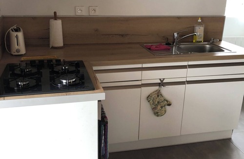 Concoules Appartement | Small gîte in Cevennes with artisan workshops