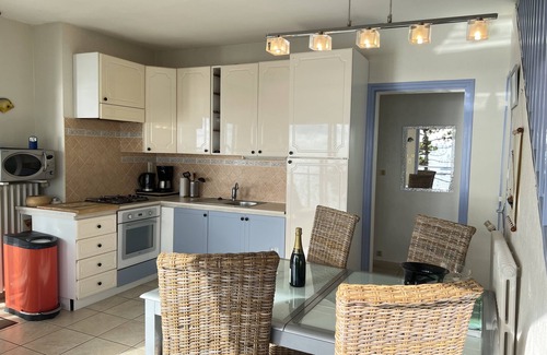 Plougonvelin Maison | PL08 - Appartement pour 2 personnes - vue panoramique sur la mer à Plougonvelin