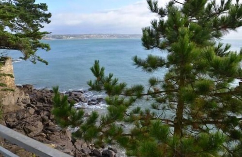 Plougonvelin Maison | PL08 - Appartement pour 2 personnes - vue panoramique sur la mer à Plougonvelin